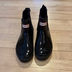 Hunter Glossy Black Chelsea Boots